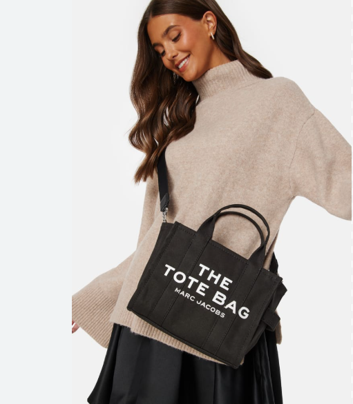 marc jacobs suomi &ndash; Luksusta ja luovuutta katukuvaan