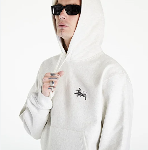 Stussy Huppari: Uskollinen Seuralainen Jokapäiväisessä Elämässä